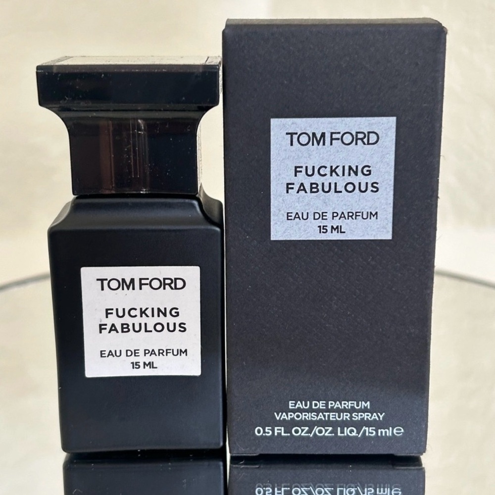 TOM FORD